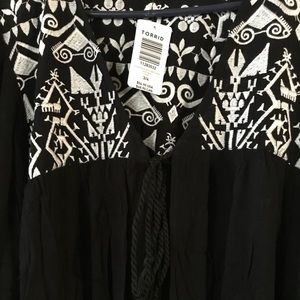 Torrid Embroidered Gauze Swim Cover Up size 3/4